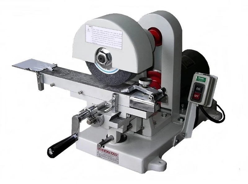 Equipment for polishing samples ZGT 7015